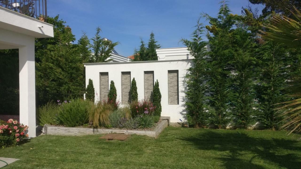 Villa Marry'S House Karianí Esterno foto