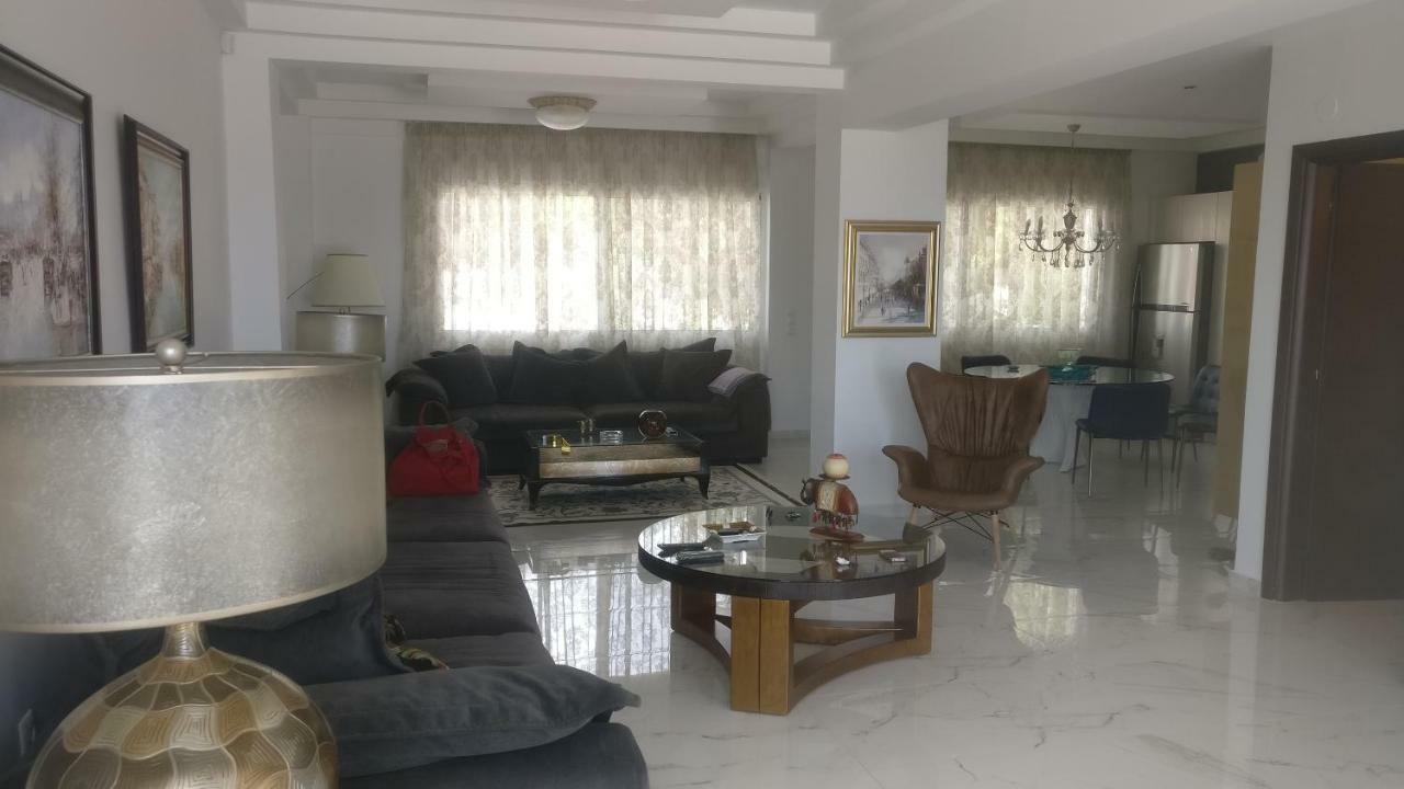 Villa Marry'S House Karianí Esterno foto